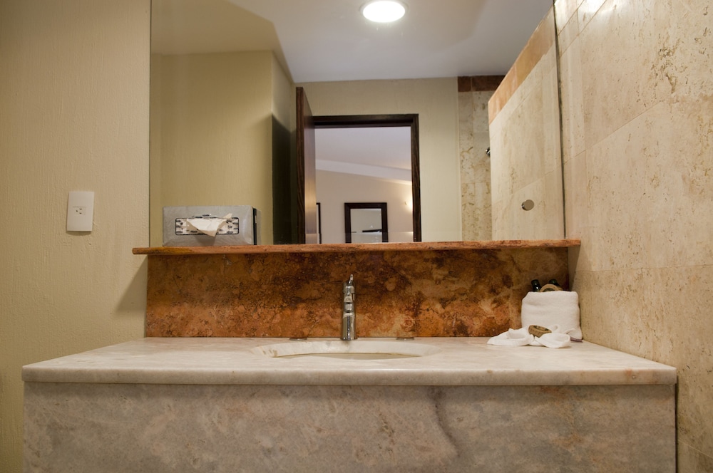 Standard Room - Photo 5