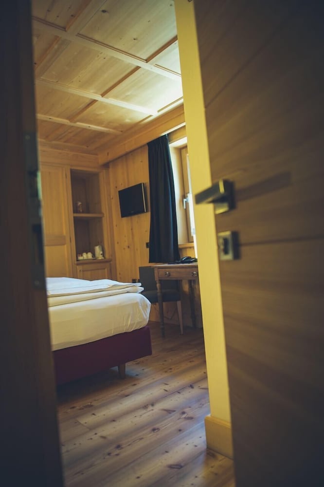 Superior Double Room, Balcony photo 2