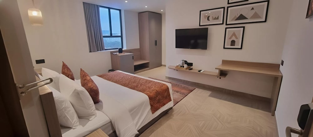 Luxury Single Room, 1 King Bed