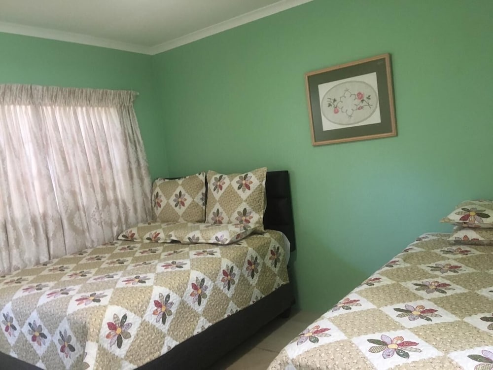Standard Room photo 3