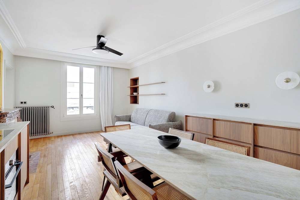 Apartment photo 3