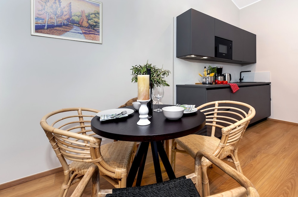Deluxe Apartment, 1 Bedroom, Terrace - Photo 19