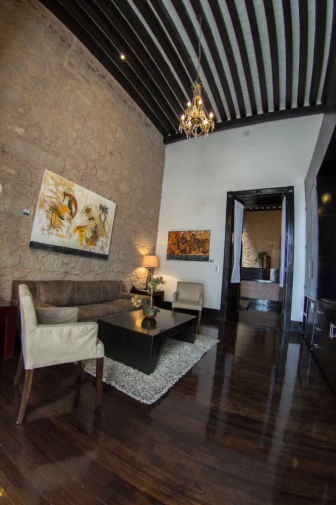 Master Suite - Photo 2