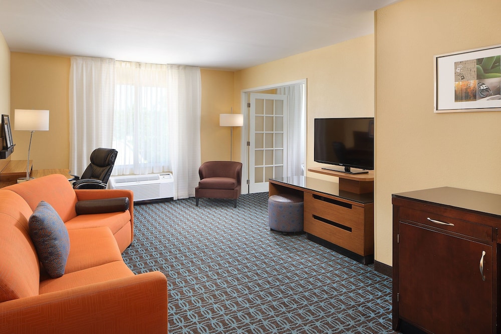 Executive Suite, 1 Bedroom - Photo 5