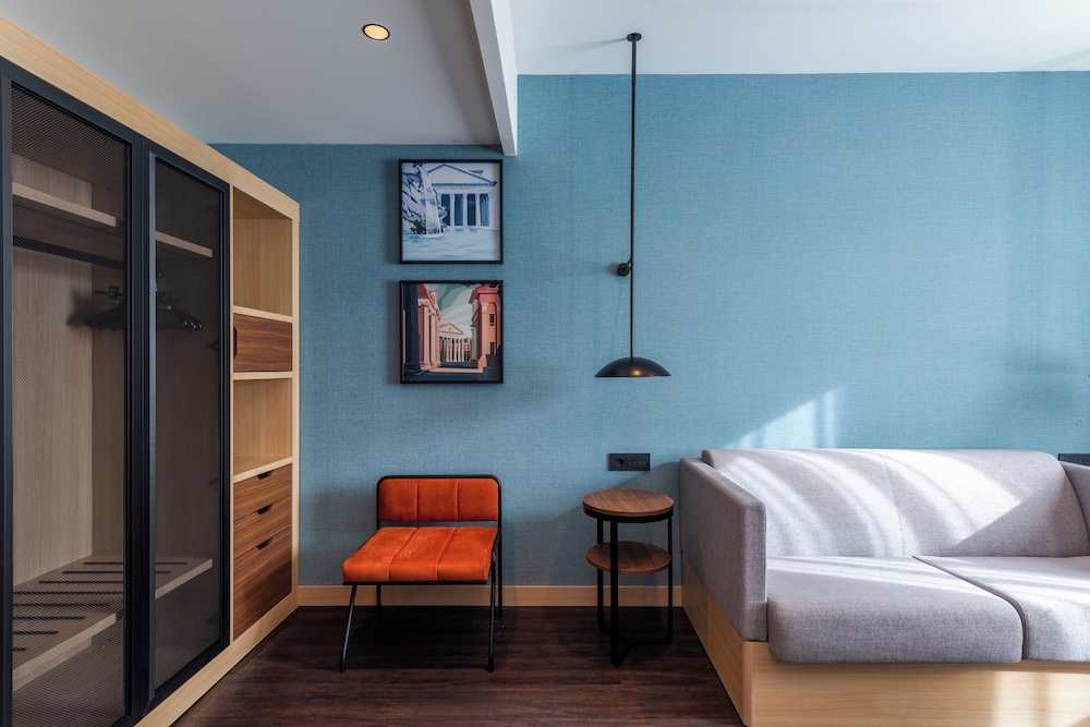 Junior Suite, 1 King Bed