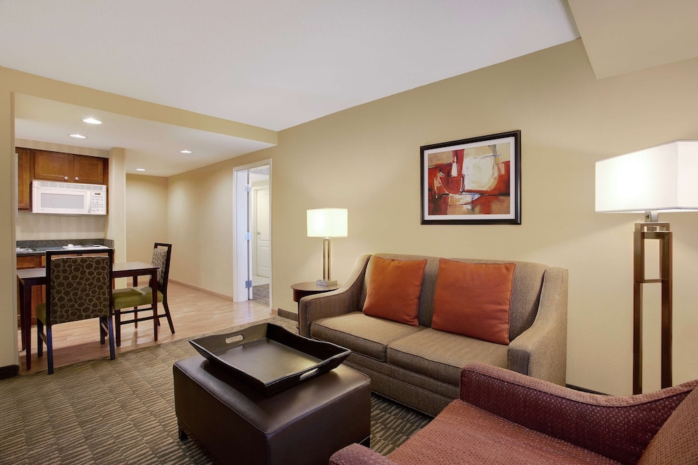 Room, Accessible, Non Smoking - Photo 5