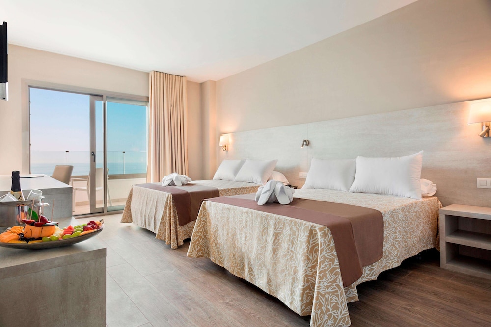 Double Room, Sea View (4 adults)