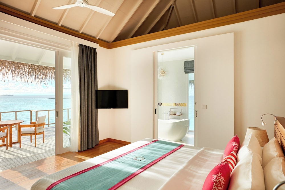 Two Bedroom Ocean Residence with Private Pool (Free Transfers for 2 Pax, Min 7 Nights Stay) photo 3