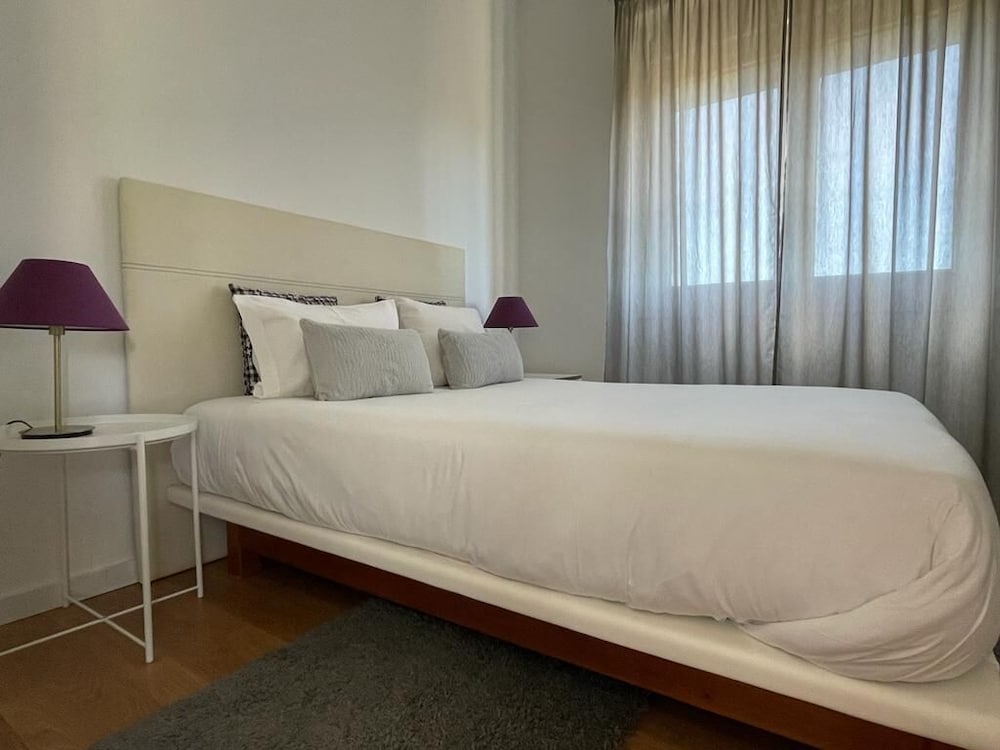 Comfort Apartment, City View