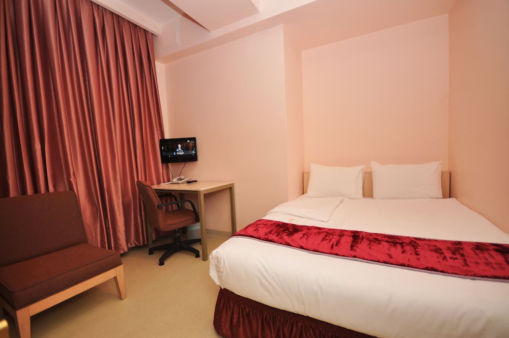 Economy Double Room photo 1