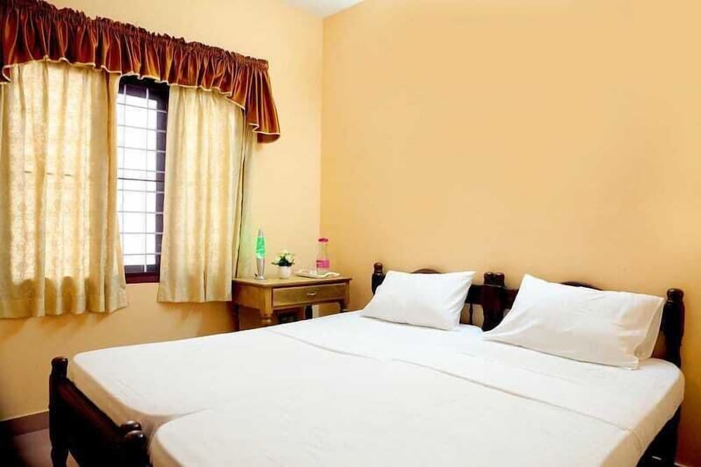 Basic Double Room