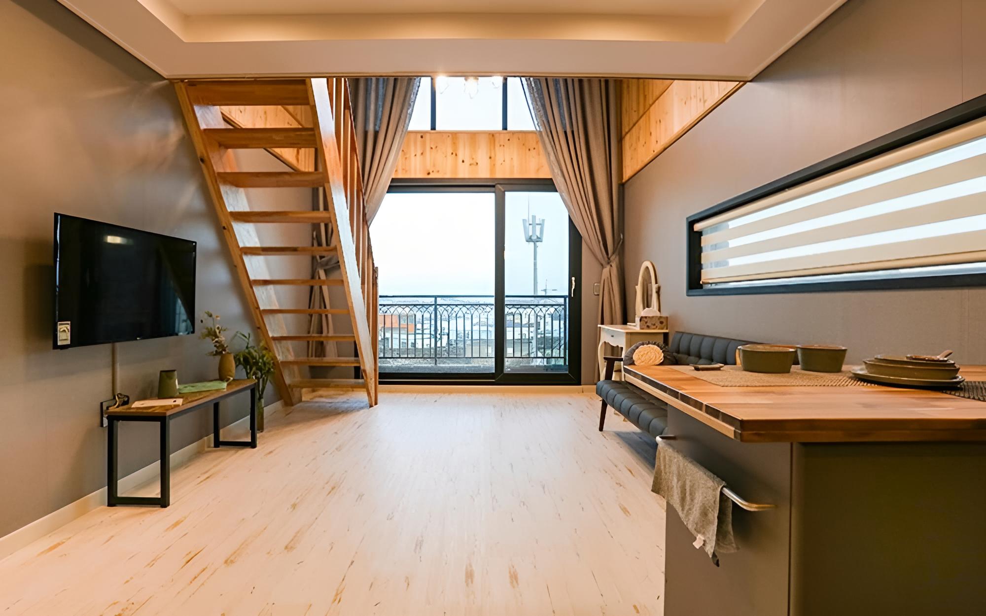 Room (Room 303 Duplex (Ocean View Bed Room)) photo 1