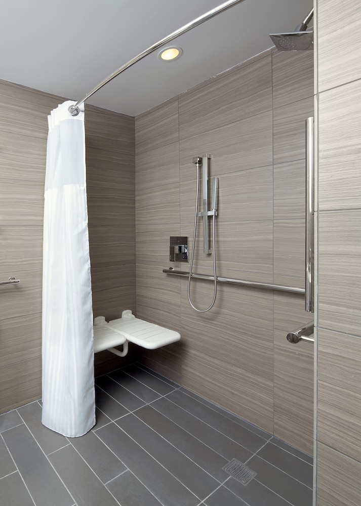 Standard Room, 1 King Bed, Accessible (Mobility, Hearing & Transfer Shower)