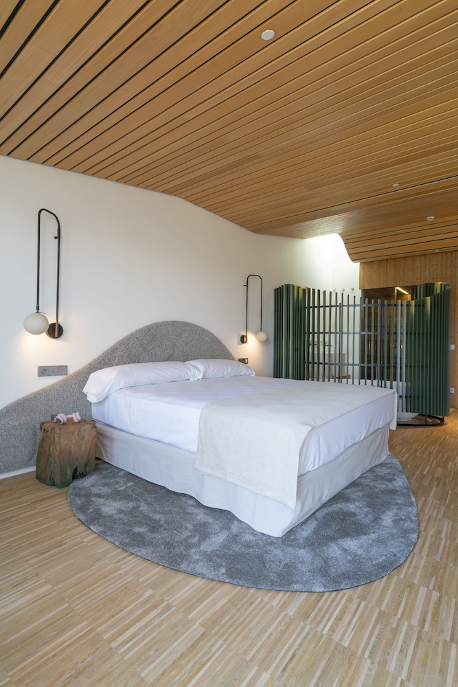 Standard Double Room - Photo 5