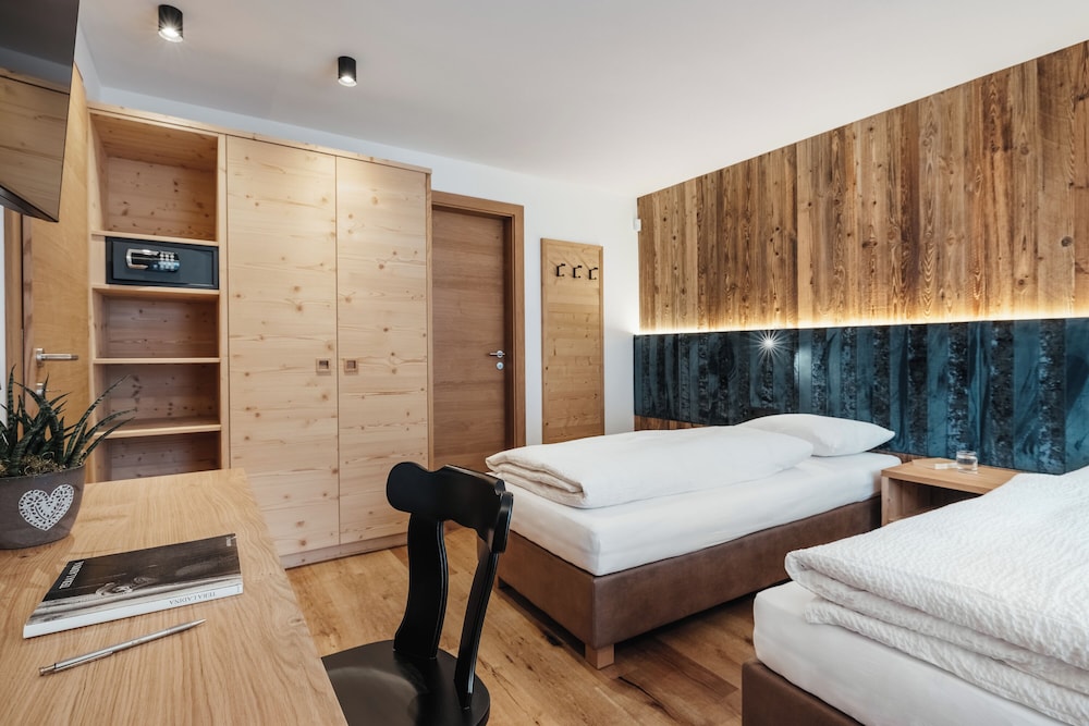 Grand Apartment