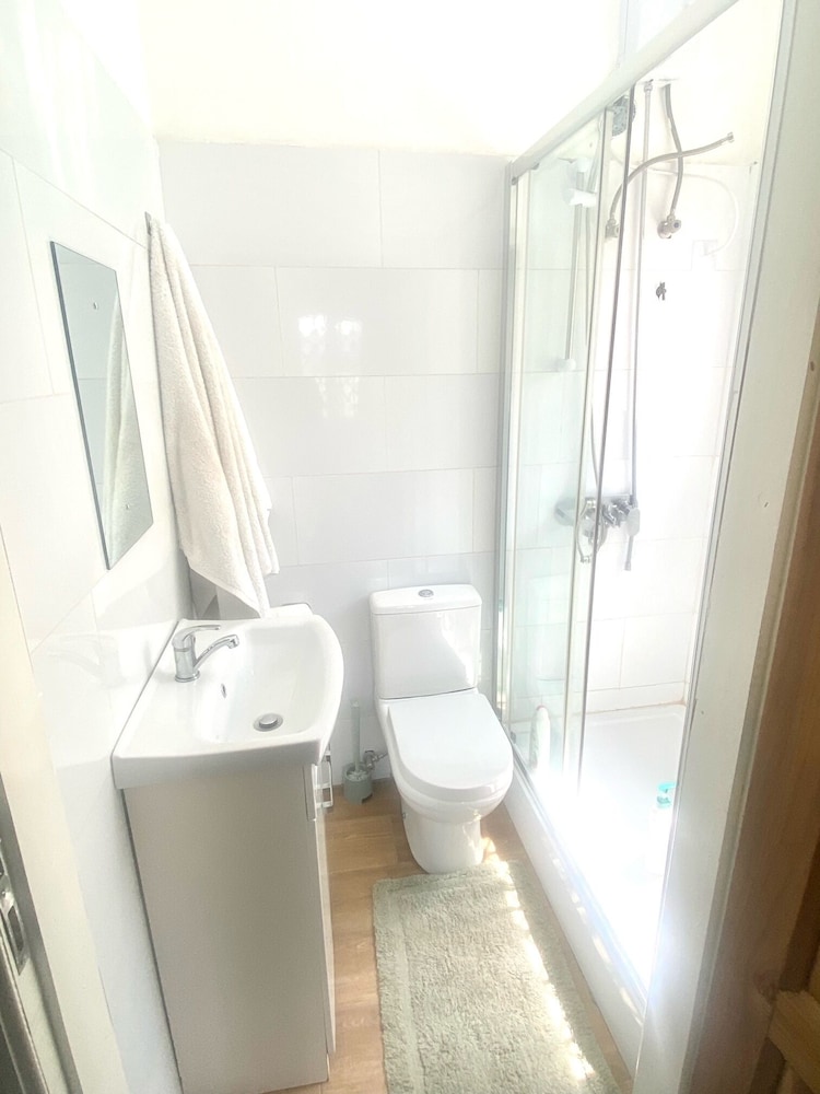 Luxury Apartment photo 3