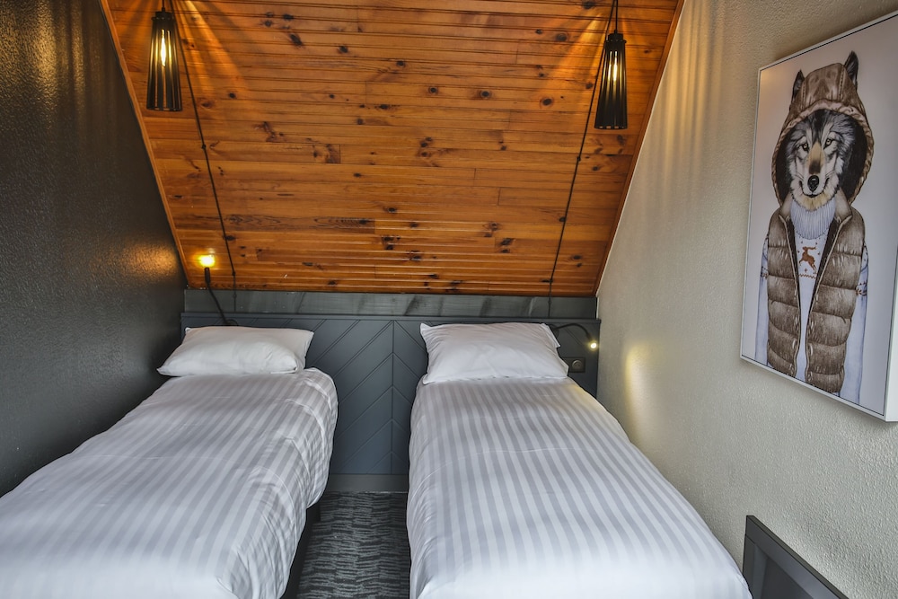 Family Chalet, 3 Bedrooms - Photo 1