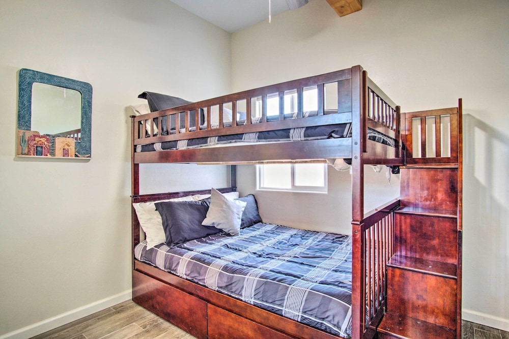 House (2 Bedrooms) photo 1