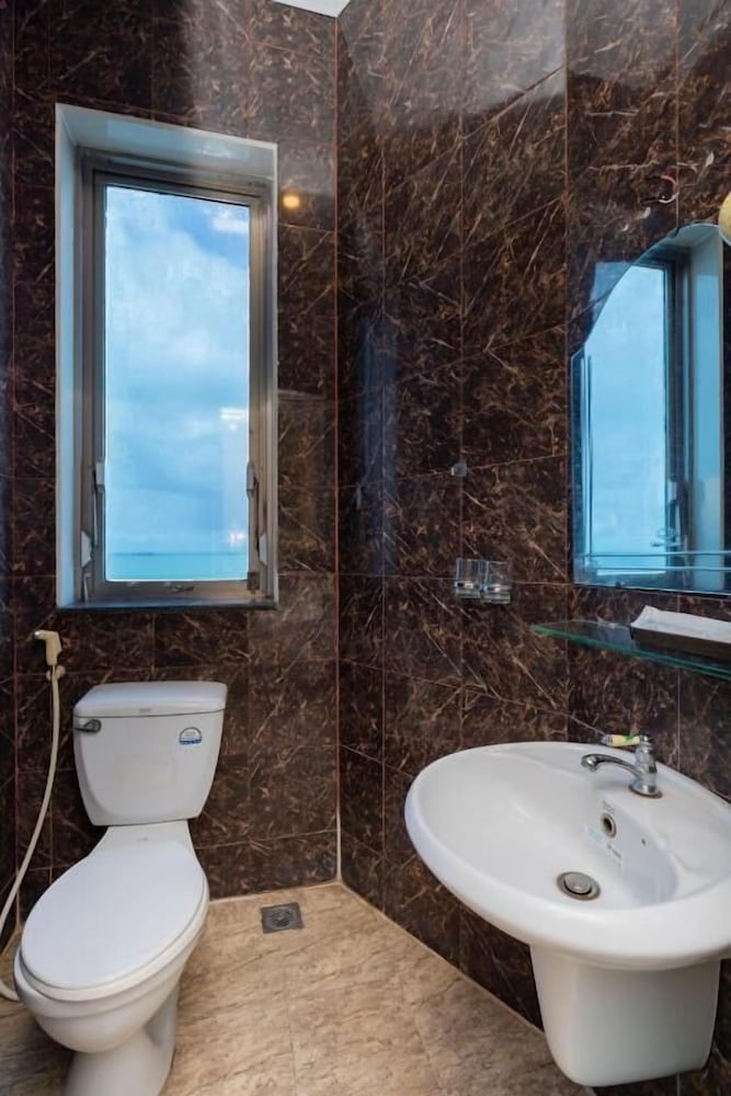 Panoramic Double Room, Balcony, Beach View - Photo 9