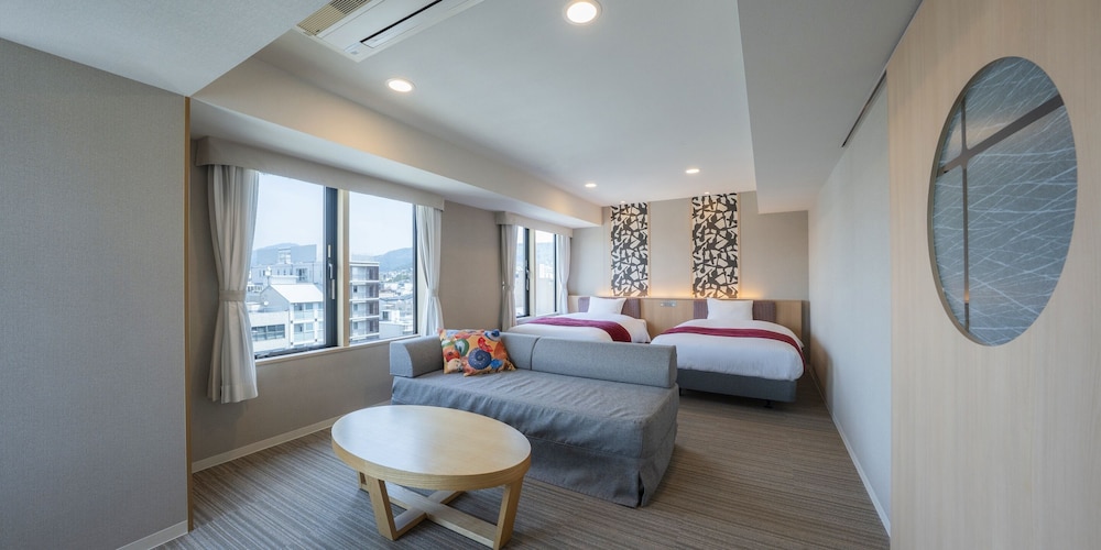 Suite Room, Non Smoking - Photo 1
