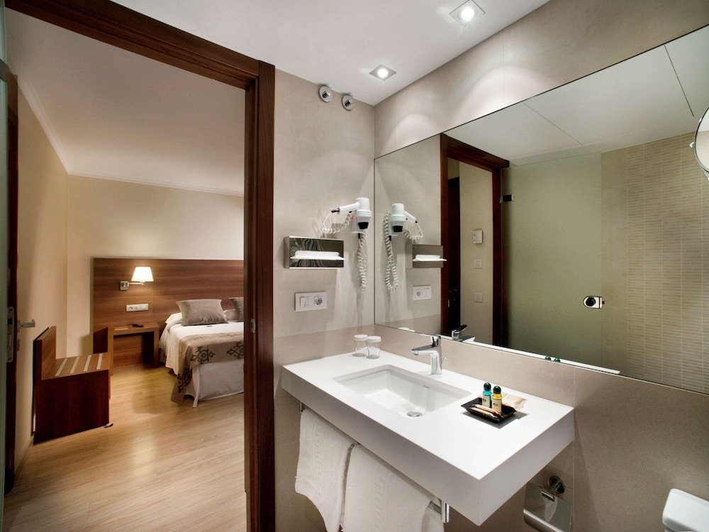 Standard Room, 1 Double Bed