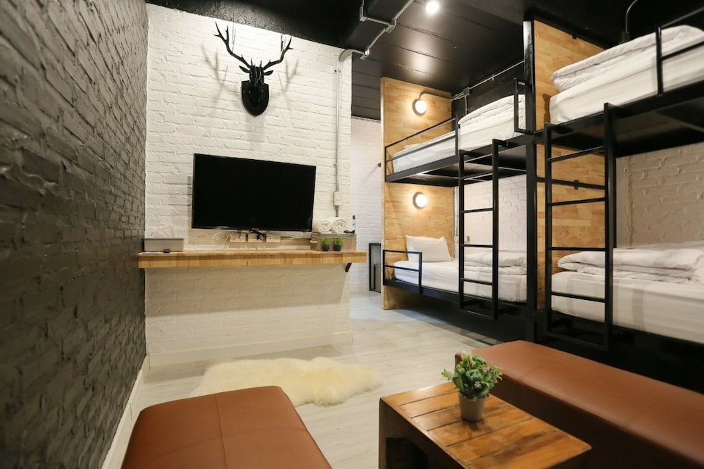 Private  Room for 4 Persons