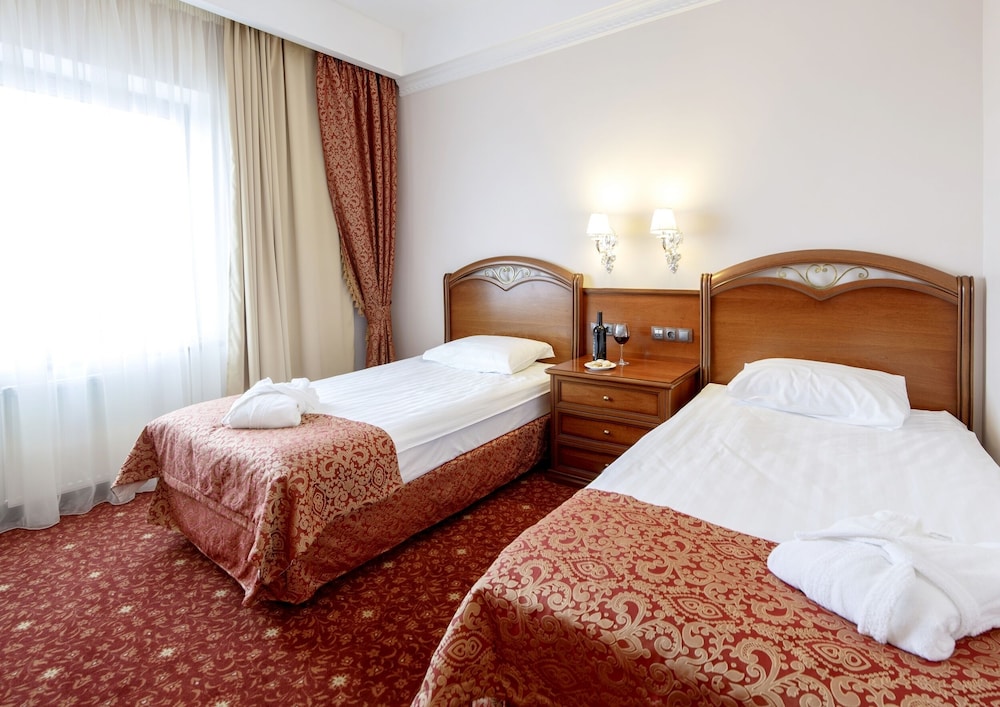 Superior Twin Room photo 3