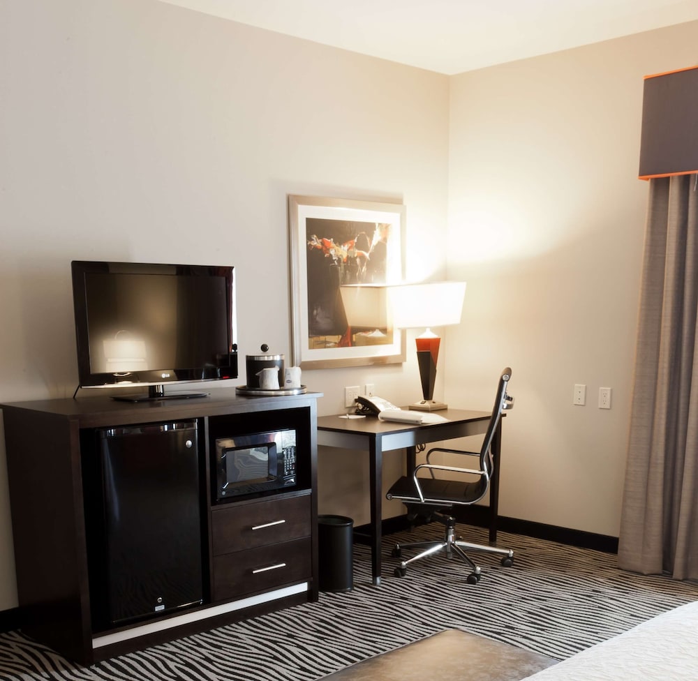 Room - Photo 3