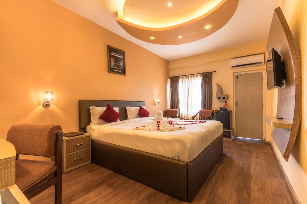 Deluxe Double Room - Photo 13