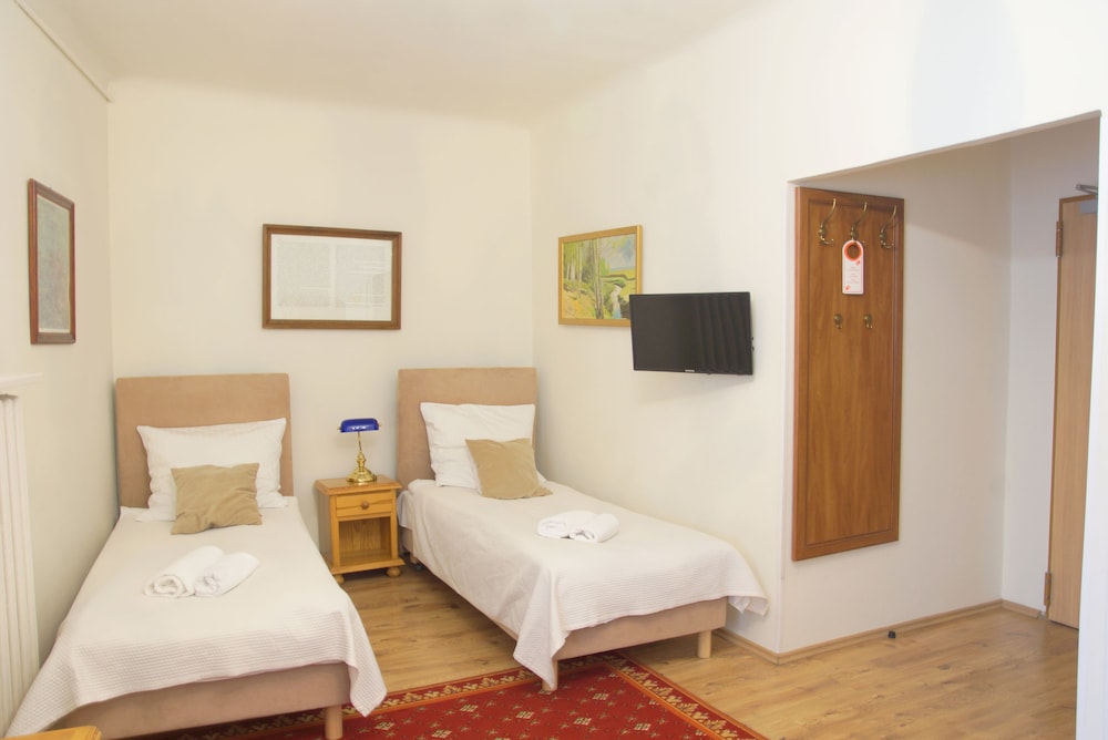 Standard Twin Room, 2 Twin Beds, City View
