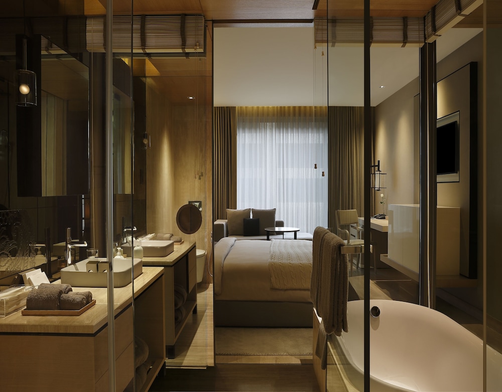 Premium Room with Hi-Tea thumbnail 6