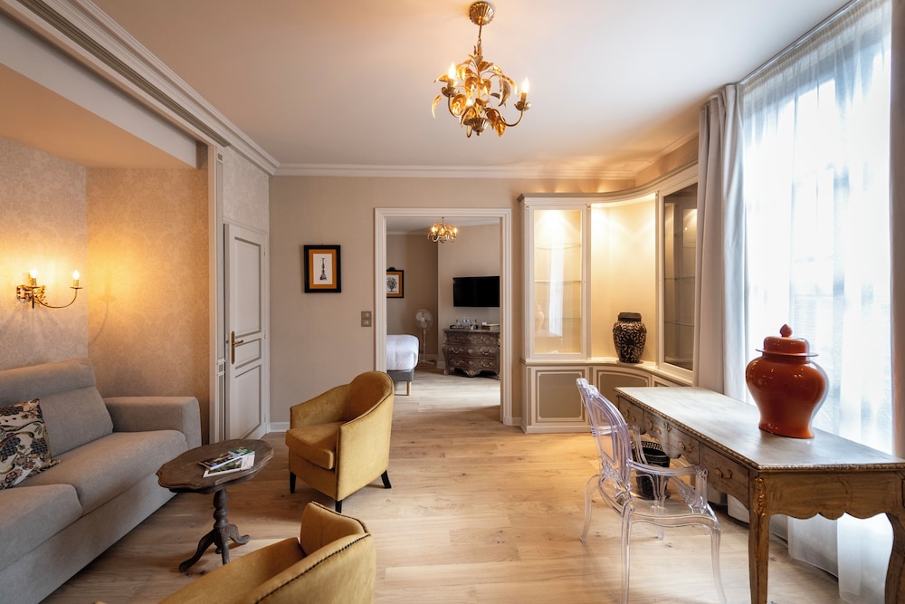 Basic Suite - Photo 9