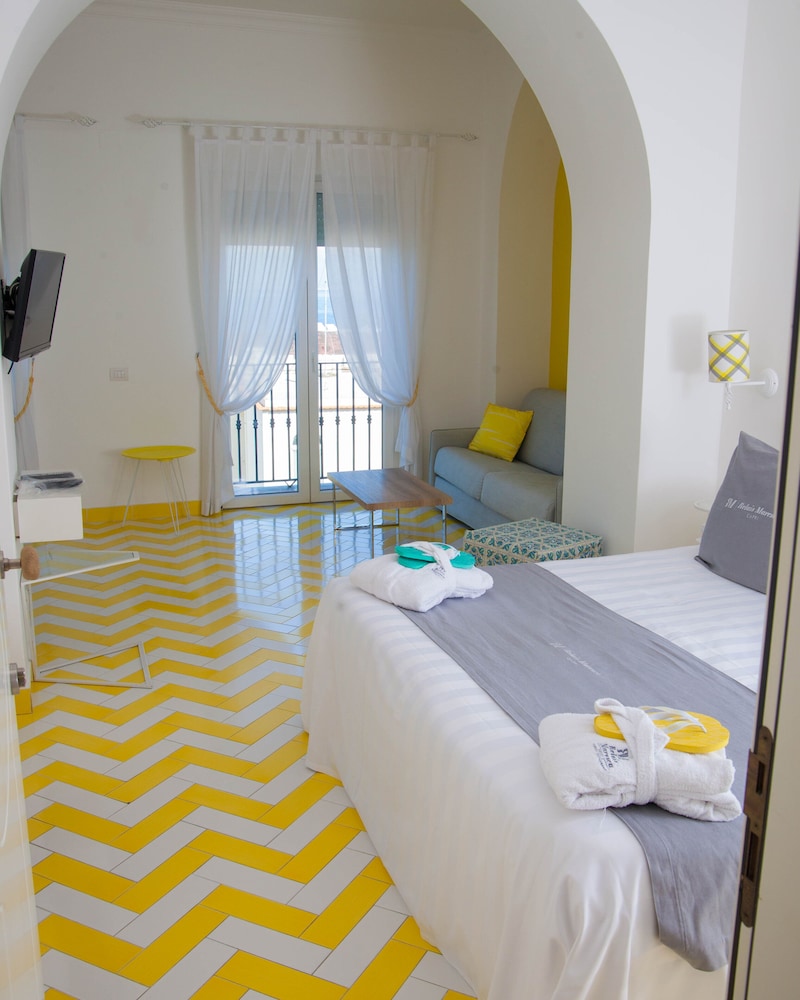 Junior Studio Suite, Balcony, Sea View photo 2