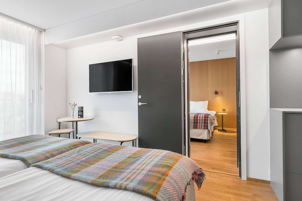 Family Room, Multiple Beds, Non Smoking, Balcony