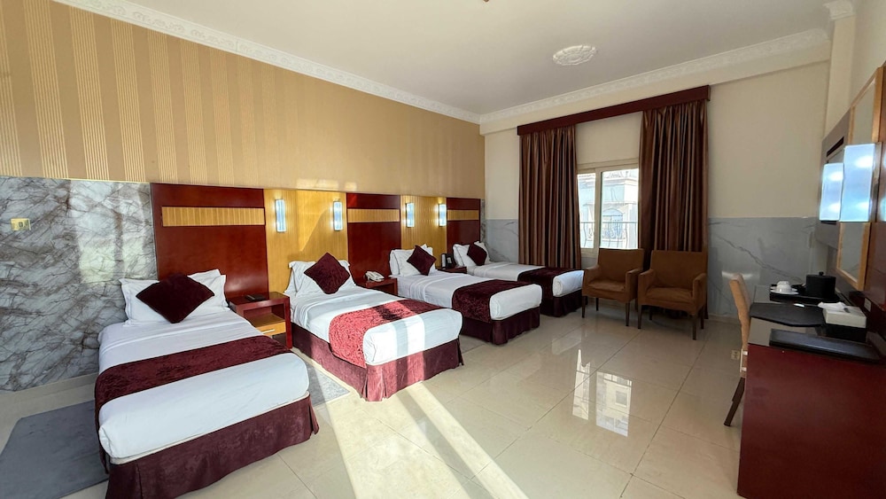 Quadruple Room photo 1