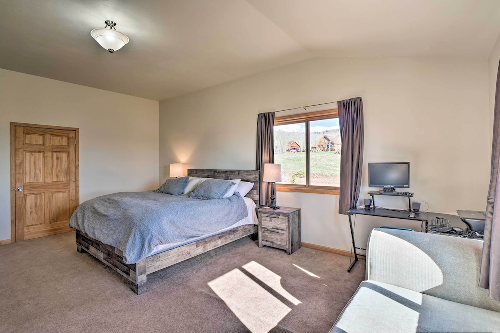 House (4 Bedrooms) photo 2
