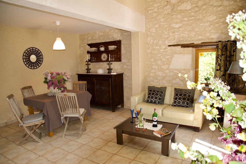 Cottage, Park View, Garden Area (Le Chene) photo 3