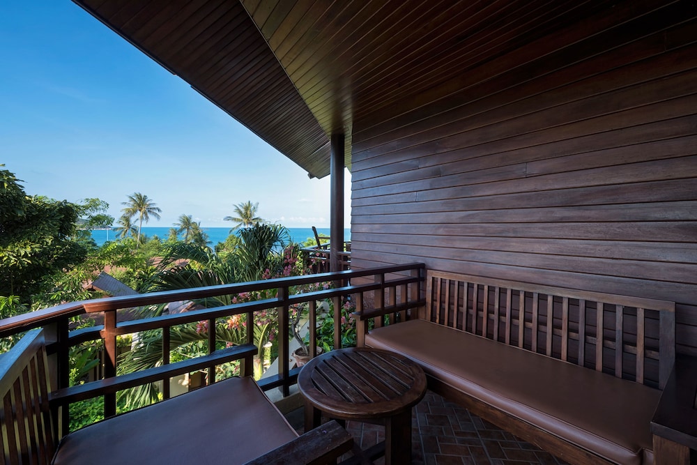 Deluxe Seafacing (Partial Sea View) - Photo 4
