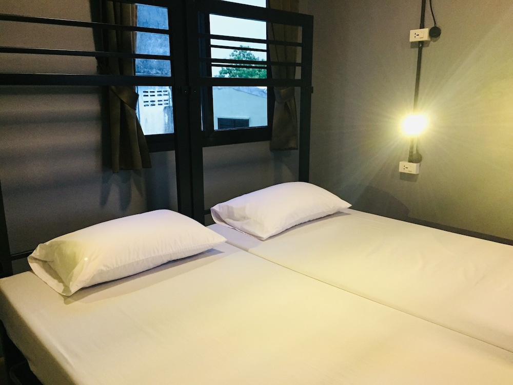 Standard Twin Room photo 1