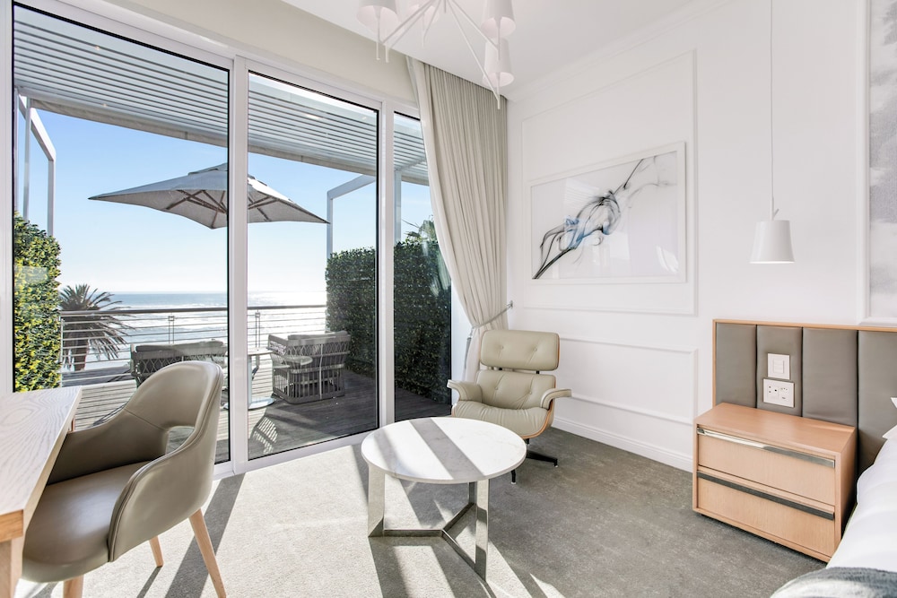 Studio, Sea Facing