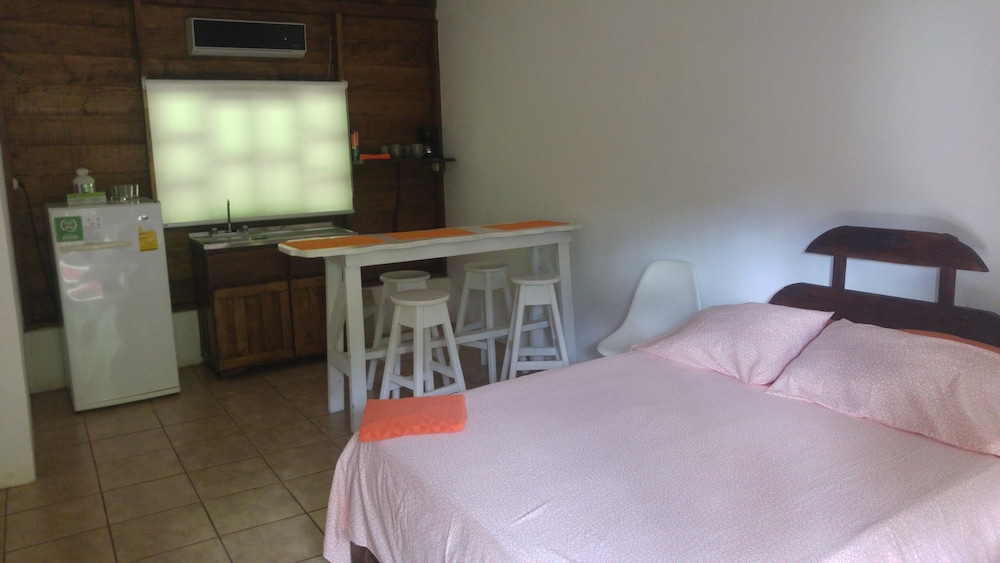Family Room, 2 Double Beds photo 2