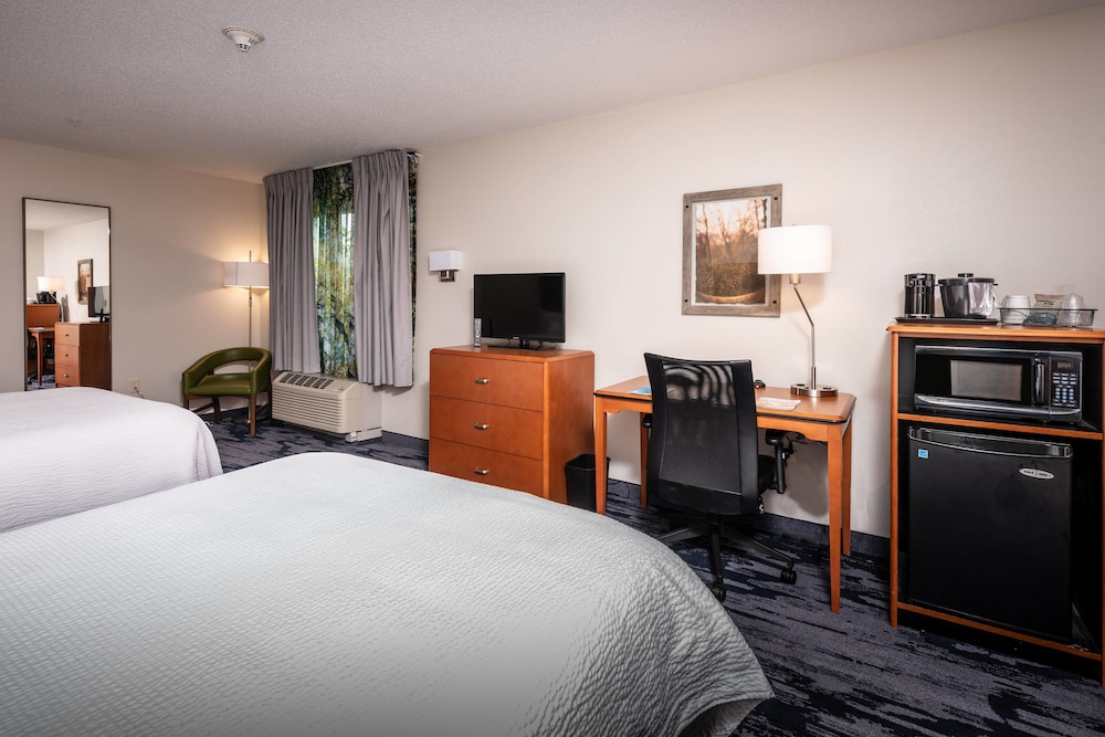 Room, 2 Queen Beds (Hearing Accessible)