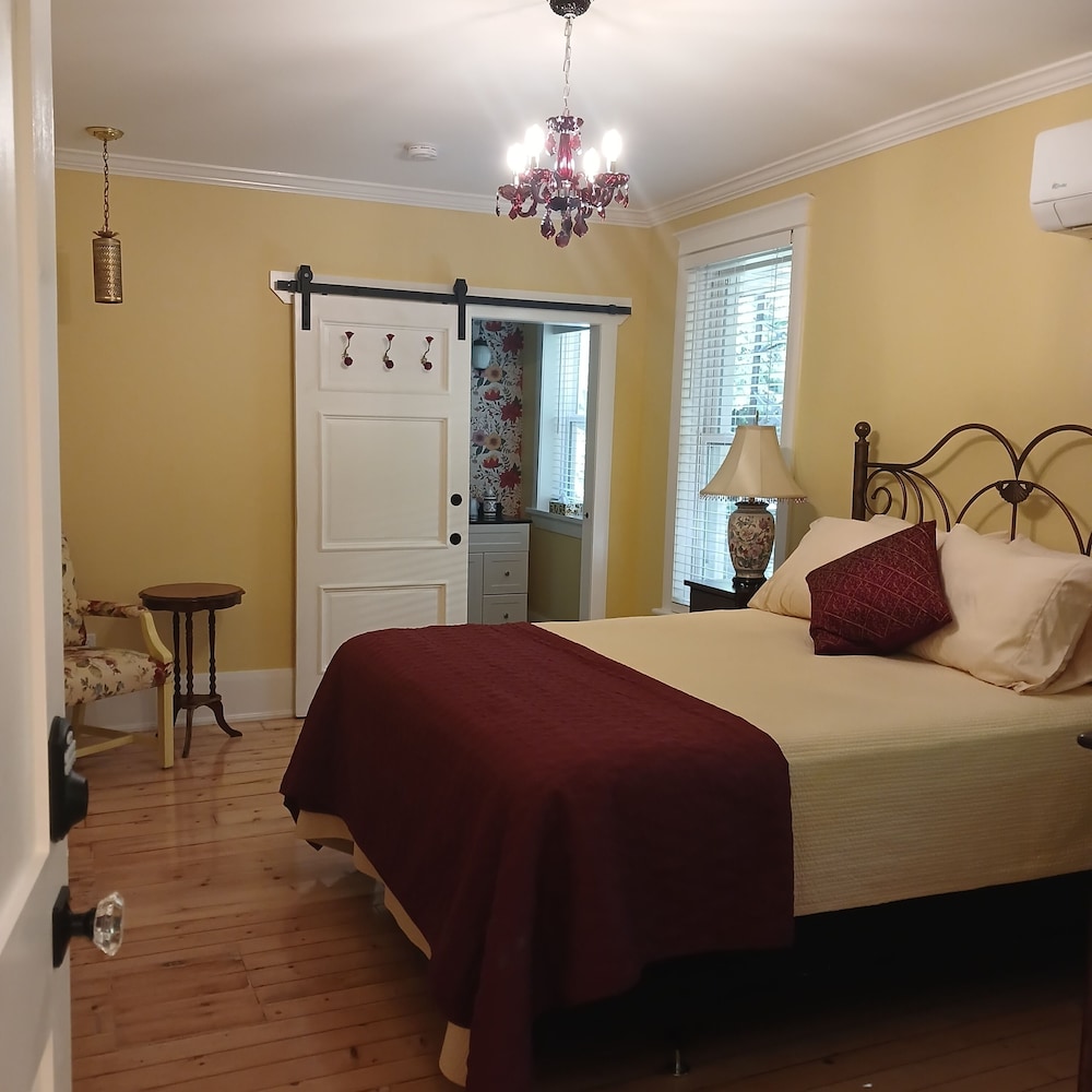 Deluxe Single Room photo 2