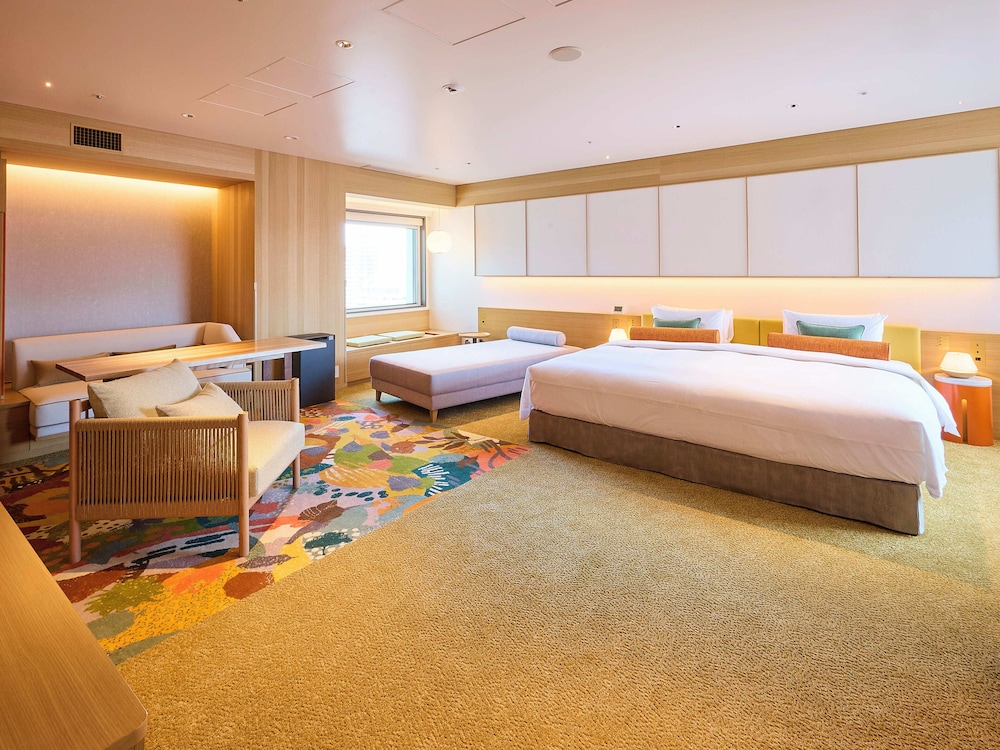 [Plaza Floor] Plaza Corner King (Suite Style)
