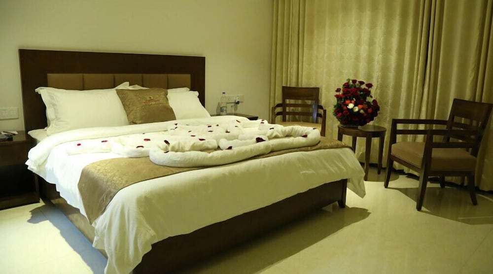 Executive Room - Photo 3