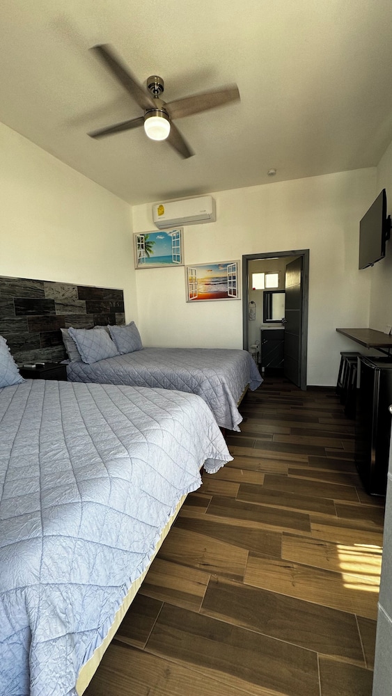 Family Single Room photo 1