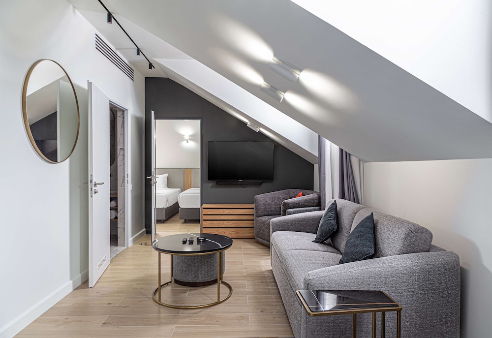 Twin Deluxe Apartment, 1 Bedroom (Attic Floor)
