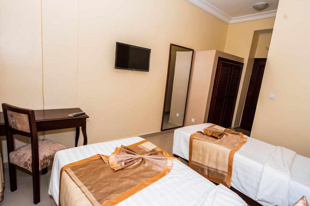 Double or Twin Room photo 1