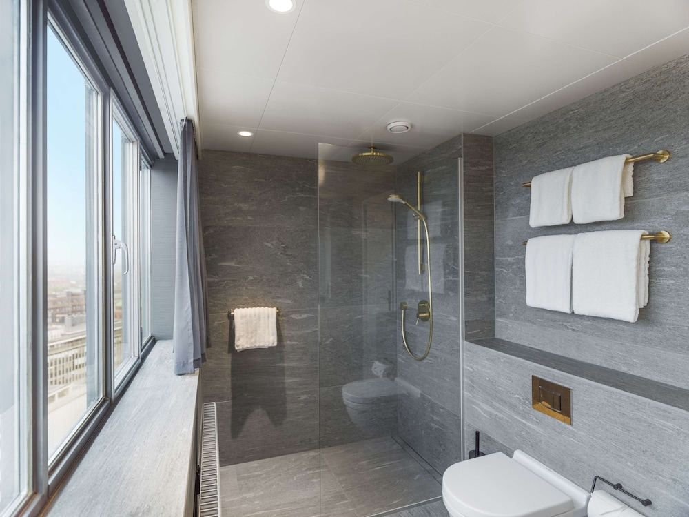 Junior Suite thumbnail 5