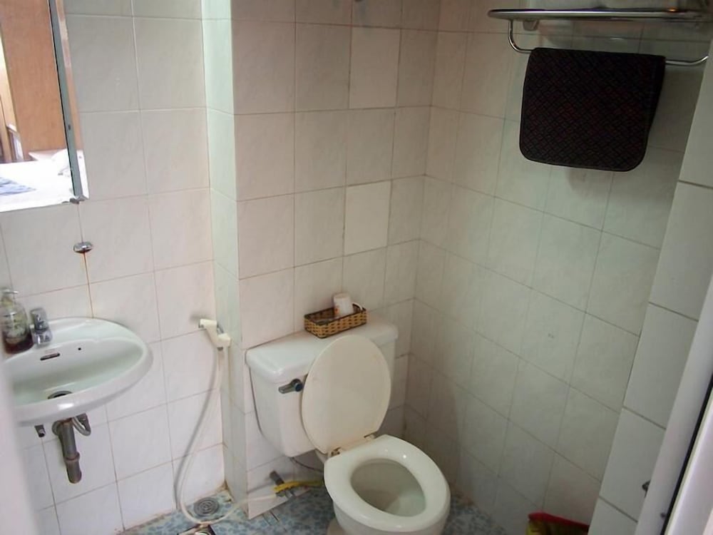Deluxe Room - Photo 2
